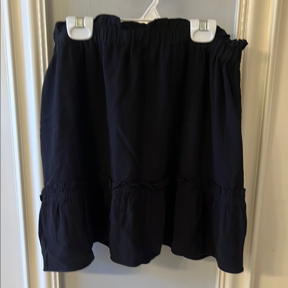 ARITZIA SUNDAY BEST BLACK TIER SKIRT SIZE L